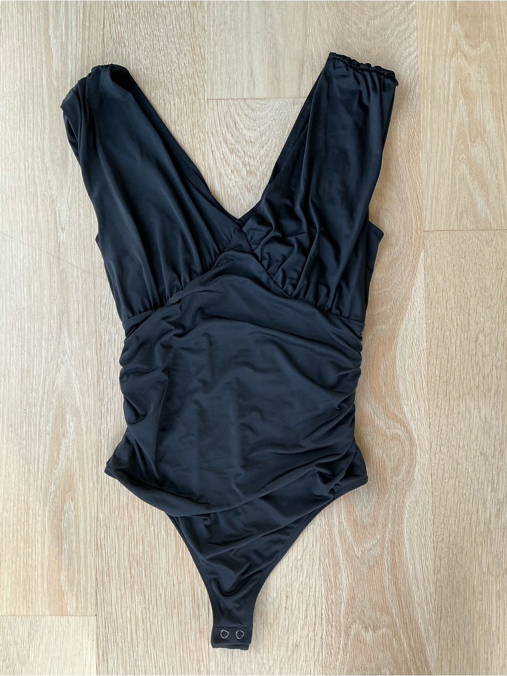 Express Body Contour V-Neck Empire Compression Black Bodysuit NWT Women’s Size S - Picture 3 of 8